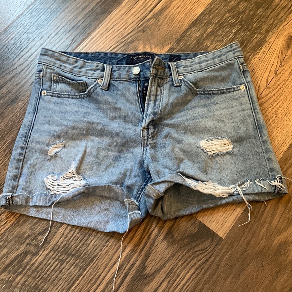 Lucky Brand Boyfriend Shorts size 4/27